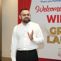Peers Global Community